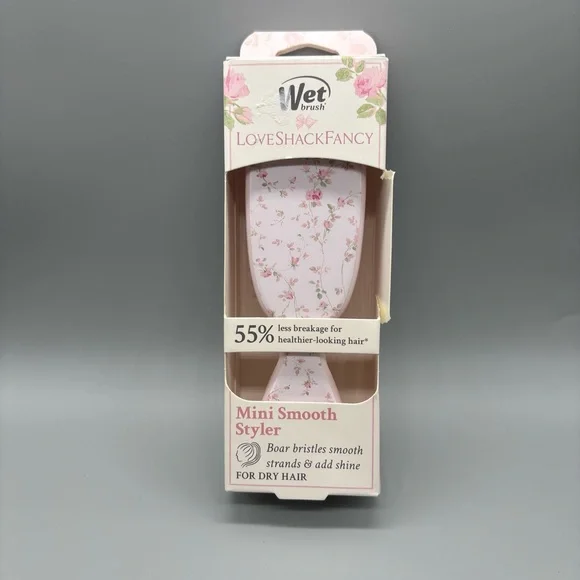 NWT - LoveShackFancy x Wet Brush - Mini Smooth Styler - English Ivy - Pink LoveShackFancy X The Wet Brush ? Love Shack Fancy MINI  main image 4